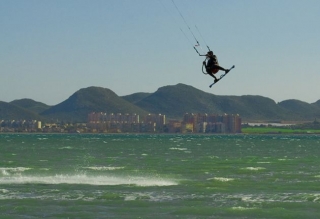 Salto frente a las torres